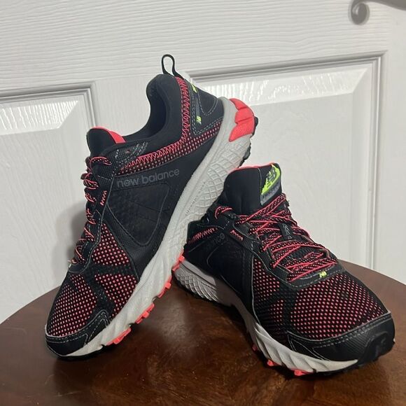 🔥🔥 New Balance 610 v5 All Terrain Techride Running Trail Shoes Women Size 7B - Picture 5 of 16